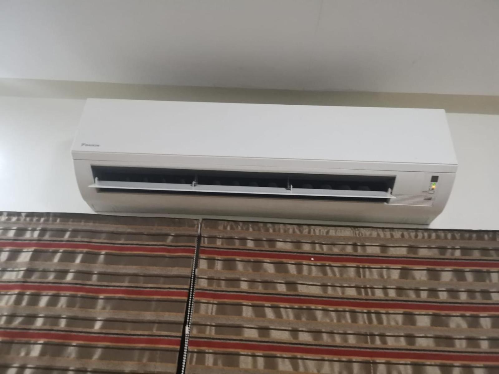 Apartment Big King Near Sm - Fast Wifi *